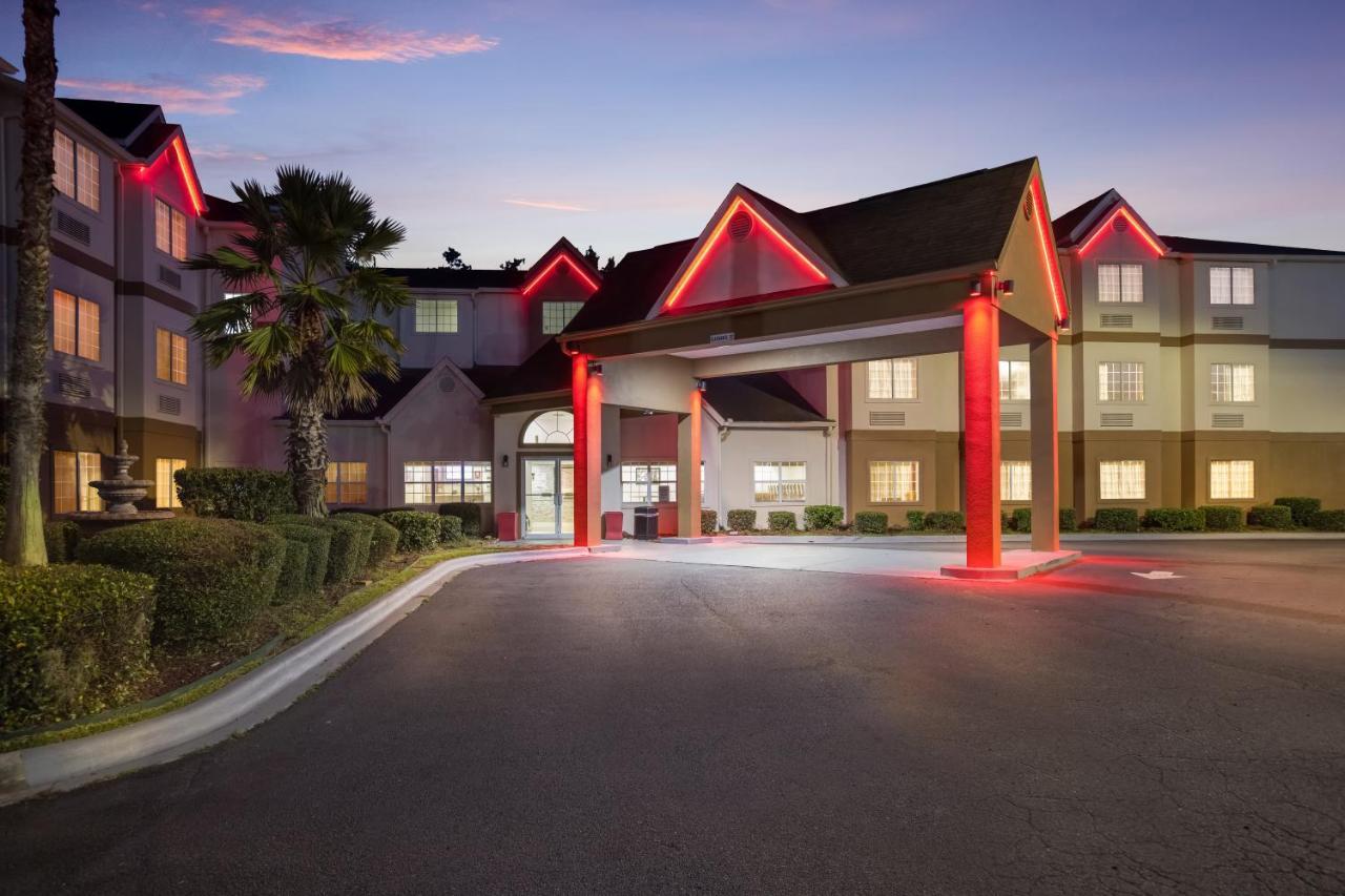 Red Roof Inn Plus+ & Suites Savannah - I-95 Georgetown Eksteriør bilde