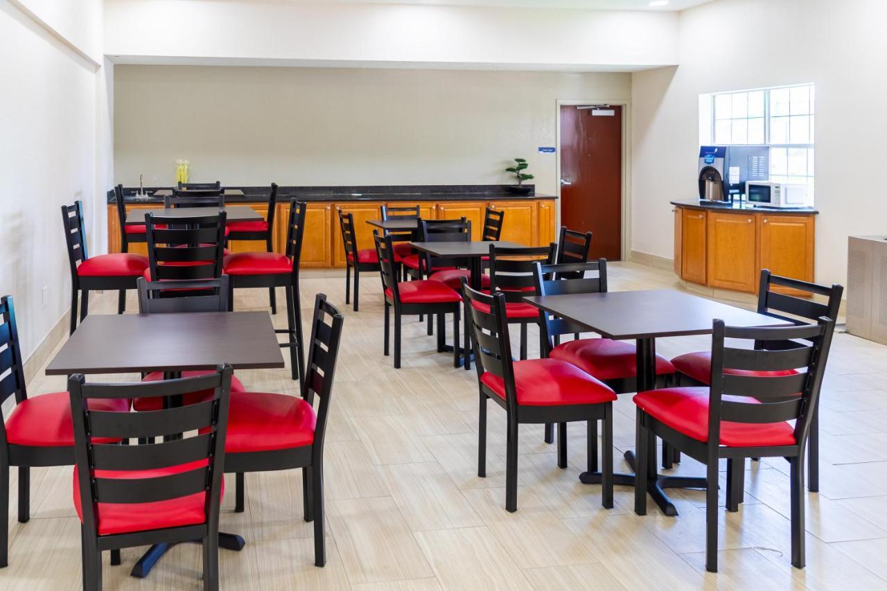 Red Roof Inn Plus+ & Suites Savannah - I-95 Georgetown Eksteriør bilde