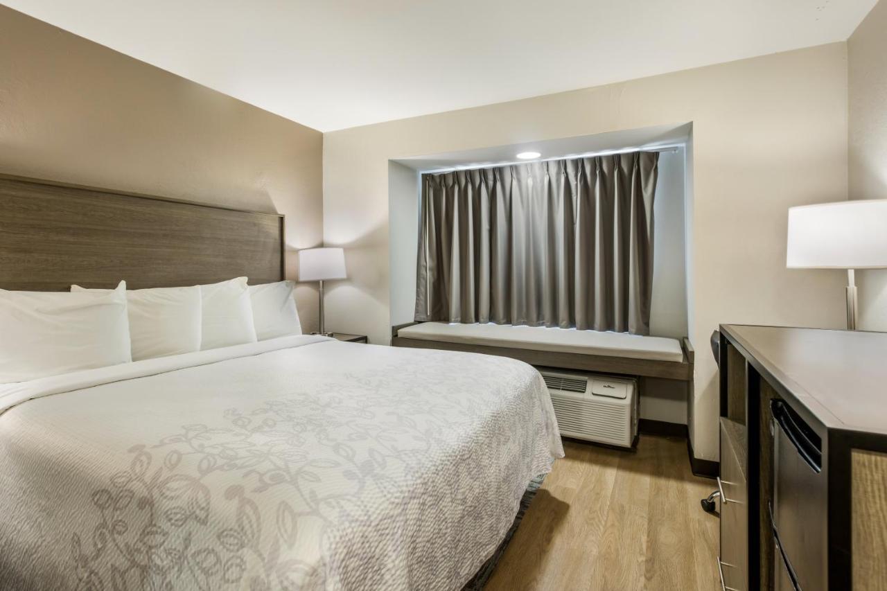Red Roof Inn Plus+ & Suites Savannah - I-95 Georgetown Eksteriør bilde