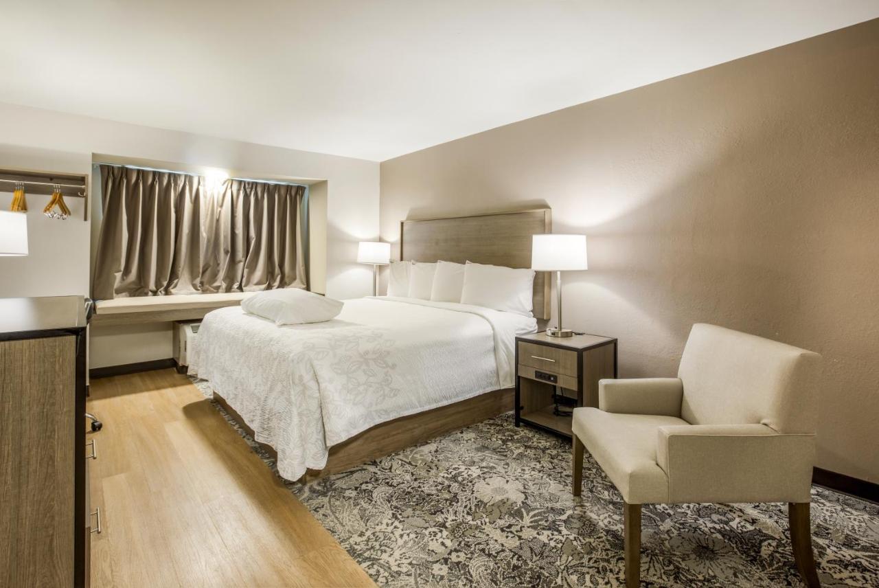 Red Roof Inn Plus+ & Suites Savannah - I-95 Georgetown Eksteriør bilde
