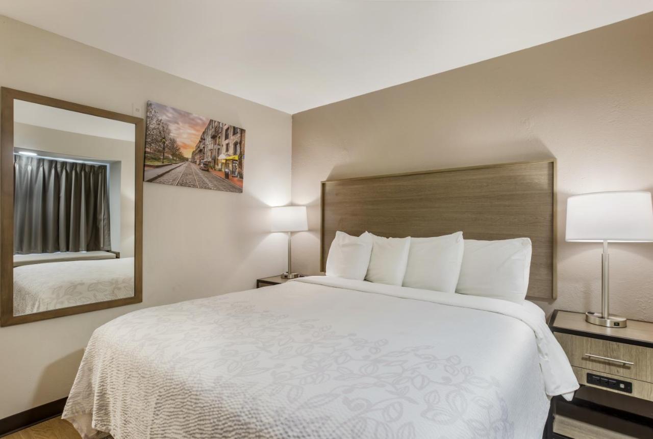 Red Roof Inn Plus+ & Suites Savannah - I-95 Georgetown Eksteriør bilde